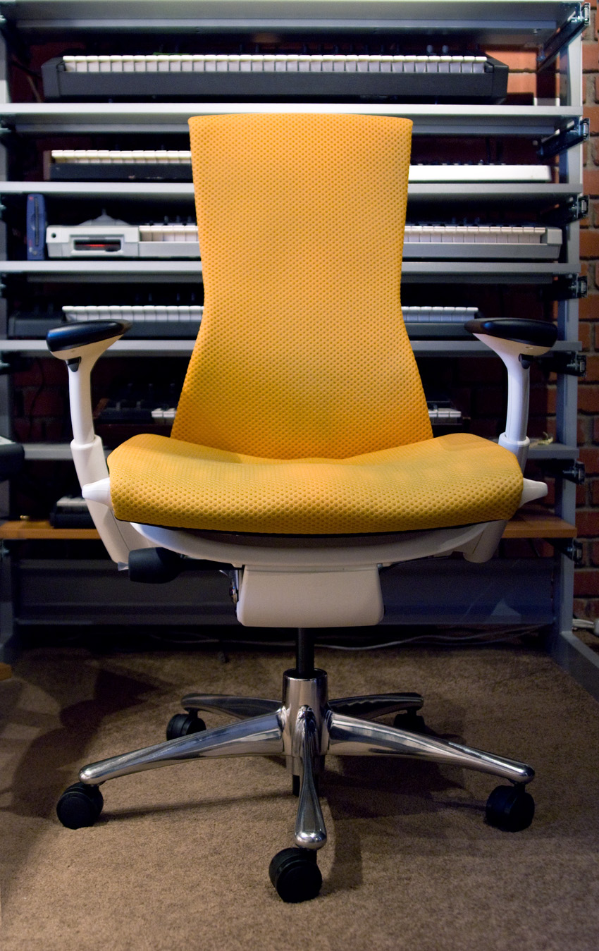 hm-embody-chair